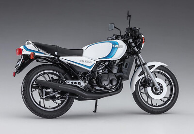 YAMAHA RZ350 4UO 1/12 カスタム Hasegawa 1/12 Yamaha RZ350(4U0) (1981) Model Kit BK15 w/ Tracking