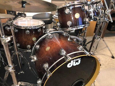 DW Vavona Redwood Burl Exotic Kit - 5 pc: 10, 12, 14, 16, 22 - FREE Snare Drum!