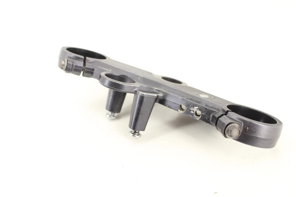 Horquilla Suzuki GSXR1000 2002 abrazadera de árbol triple superior 51311-40F00 Foto 3 de 4