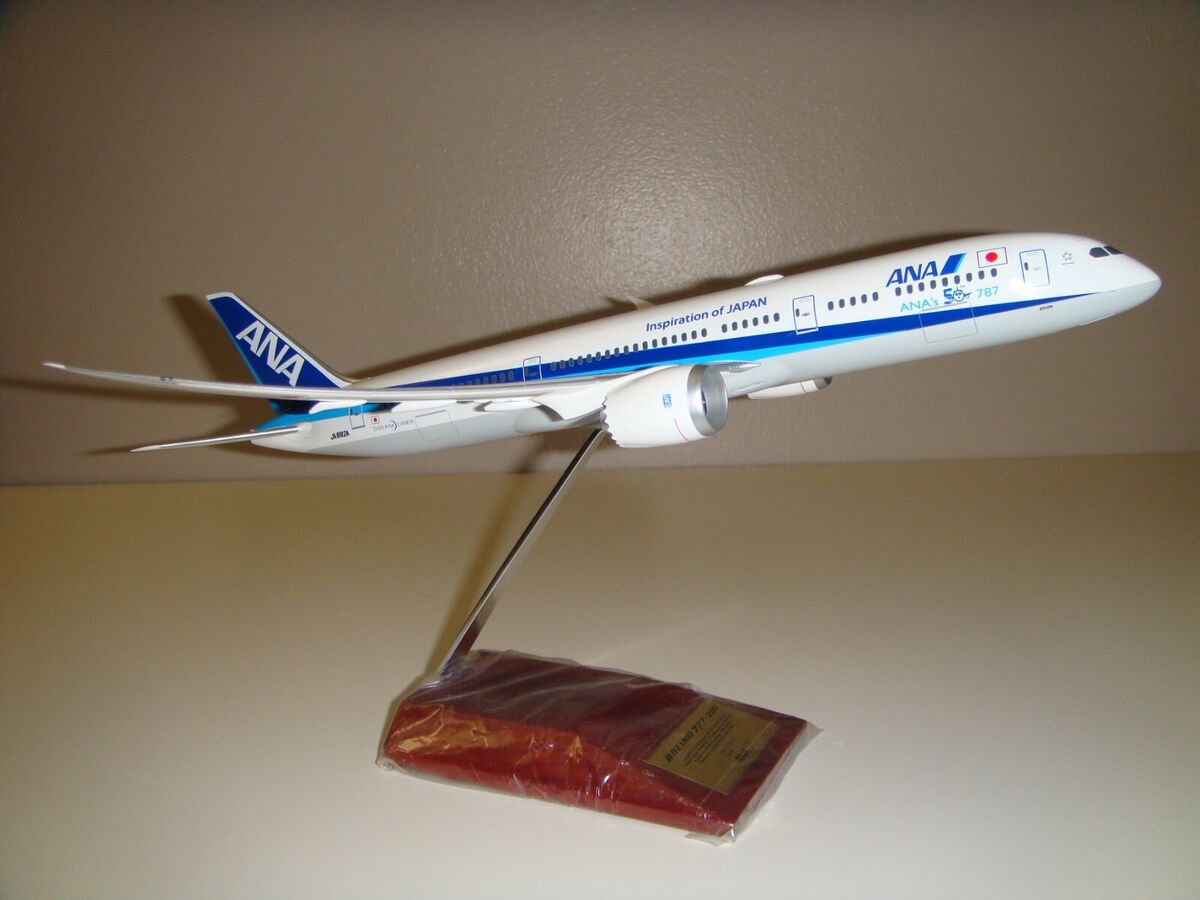 1/200 Hogan ANA Official Boeing 787-9 1/200 Hogan ANA Official Boeing 787-9