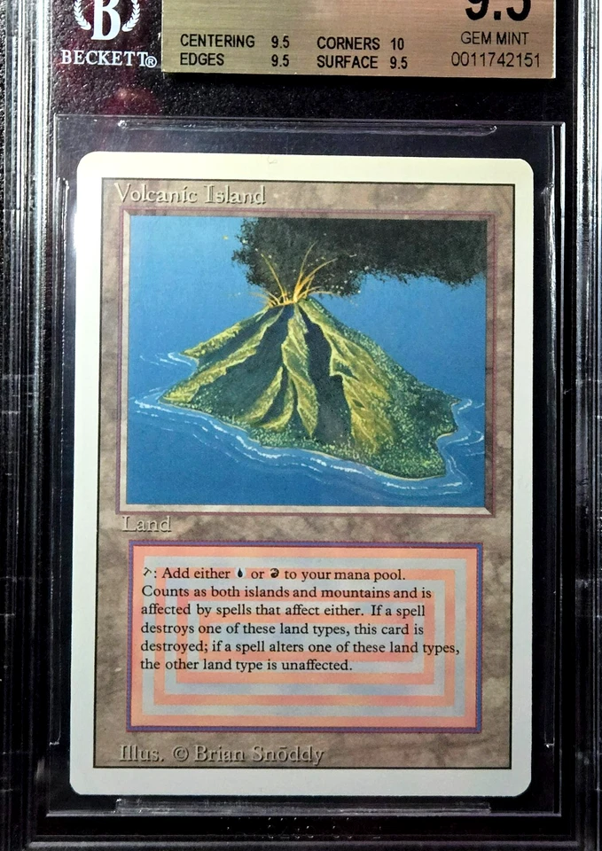 Volcanic Island BGS 9.5 GEM MINT - Quad 9.5 + 10 sub - Revised 3rd Edition MTG - - Image 2 of 4
