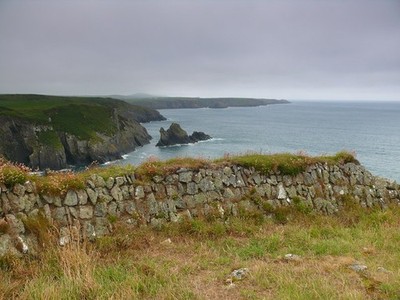 Foto A3 Pwll Olfa Trefin c2011