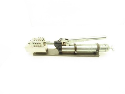 Lincoln Grease Gun Lubricator Multi-Line Distributor Divider Valve Block DropsA