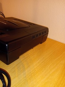 Sega Saturn w/ 3 Controllers & cables, Video Output Problem