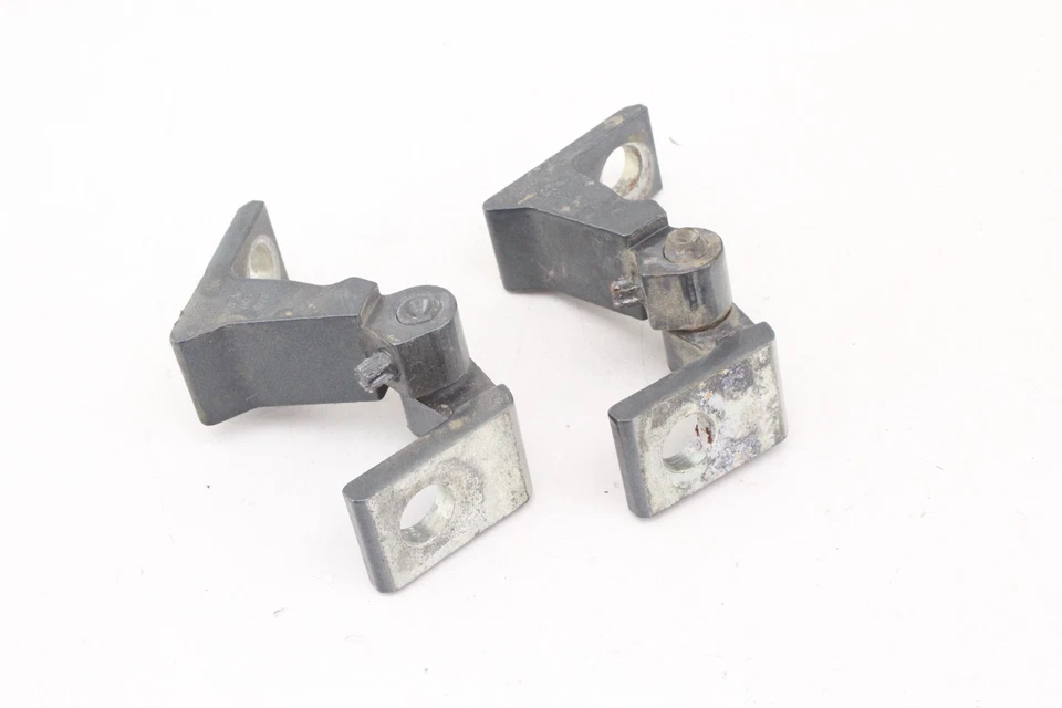 10-18 大众捷达左上下侧门铰链灰色 2 件套原始设备制造商 — 第 3/4 张图片