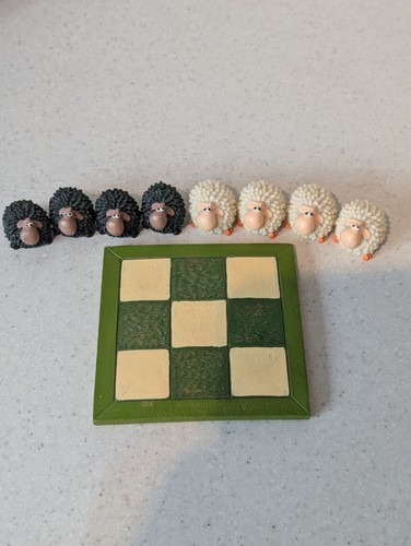 Sheep TIC TAC Toe Travel Board Game Travel Game Noughts And Crosses Board Game - Picture 6 of 7