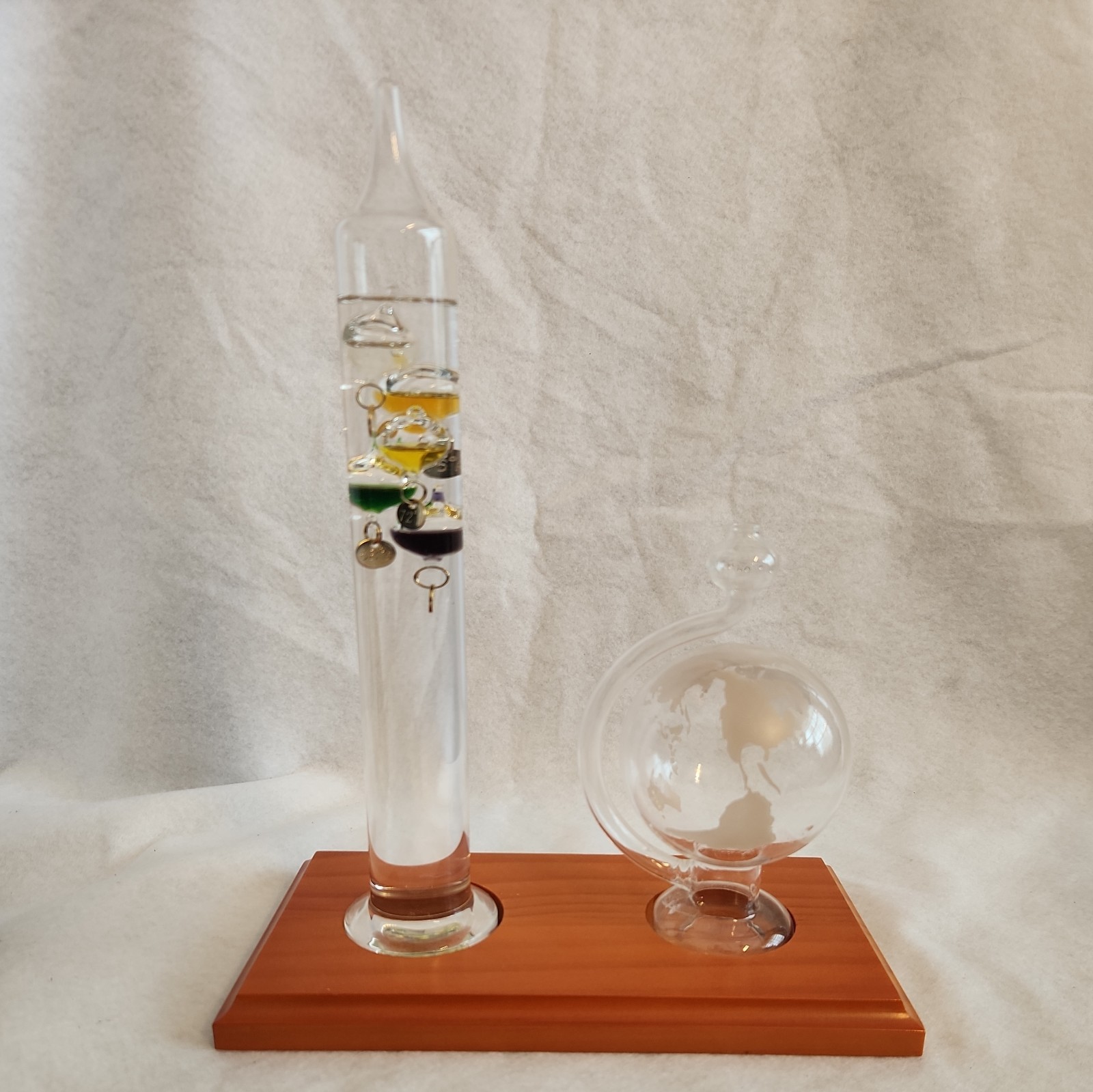 Acurite Galileo Thermometer with Glass Globe Barometer - Wea