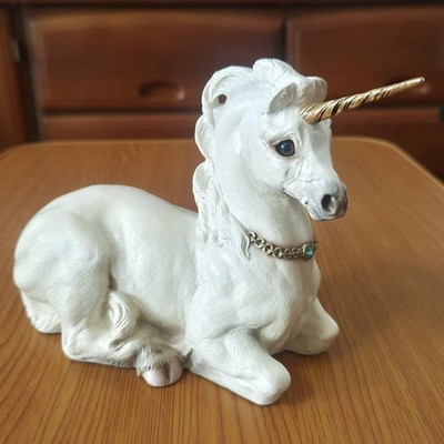WINDSTONE EDITIONS NorthHollywood ユニコーン Windstone Editions Unicorn Cast Stone North Hollywood, California
