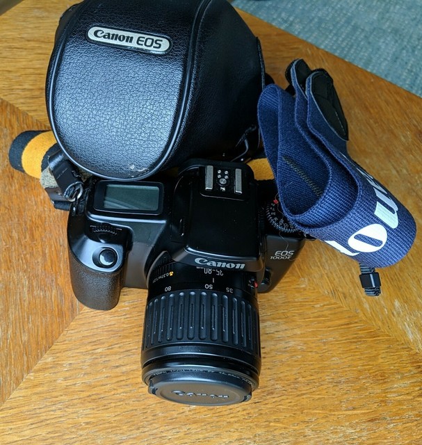 Canon EOS 1000F 35mm SLR Film Camera with 3580mm lens Kit for sale