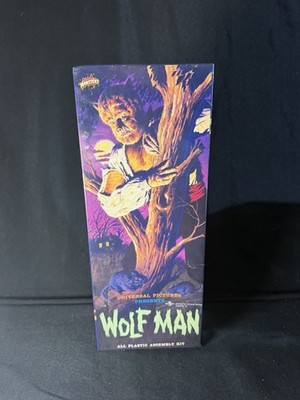 1999 AURORA Universal Studios Monsters WOLFMAN All Plastic Assembly Kit Sealed