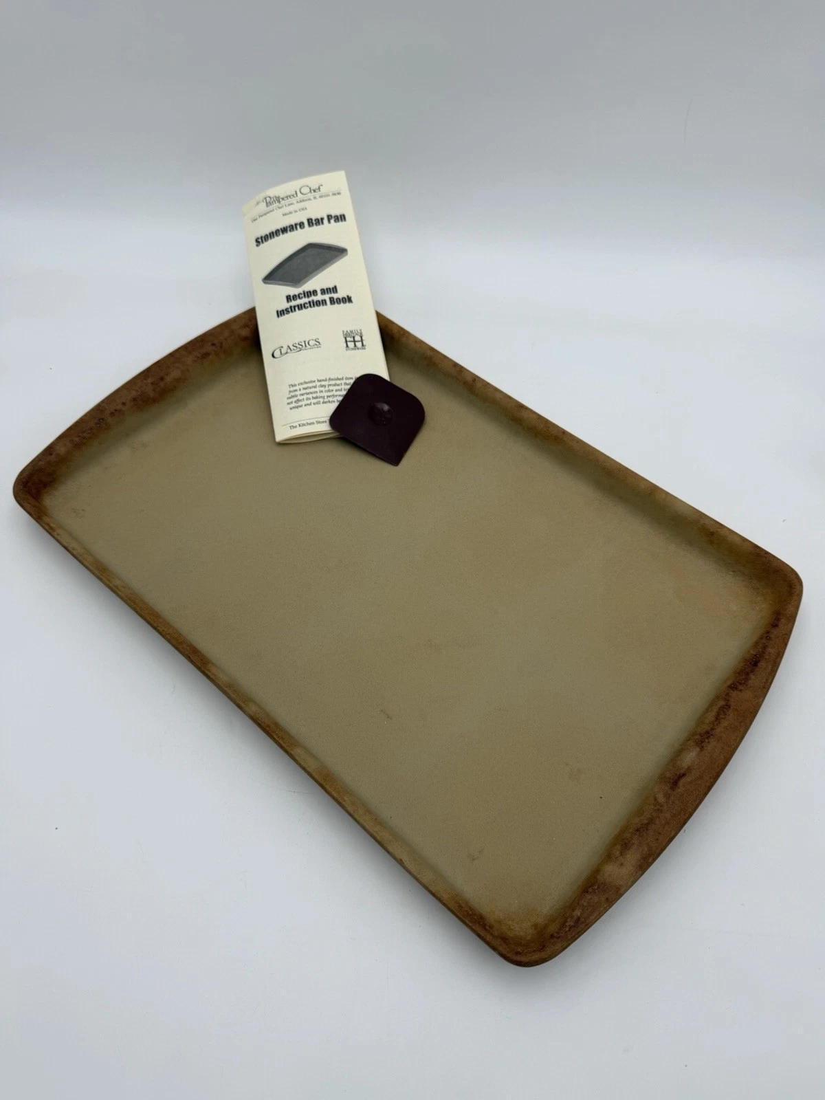 Pampered Chef Family Heritage Classic Large Bar Pan 11x17 Stoneware