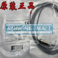 1PCS NEW For KIN-M12PS/004-KL2 proximity switch sensor