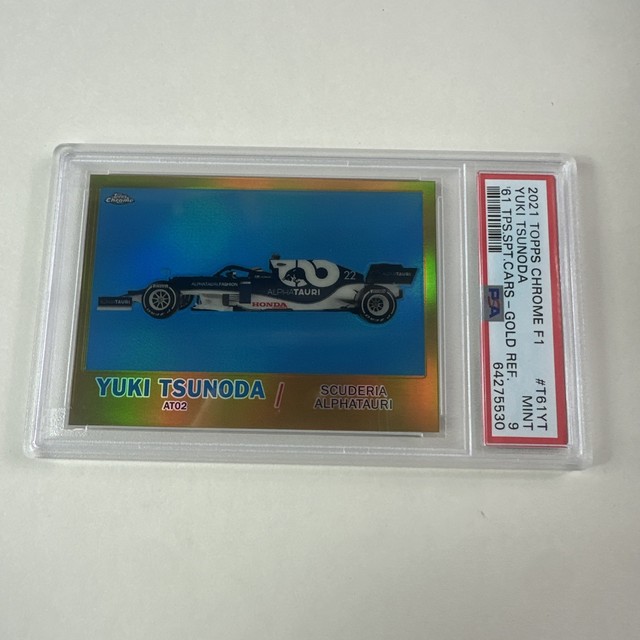 Yuki Tsunoda 2021 Topps Chrome Formula 1 Gold Refractor