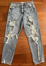 SO Goods For Life High Rise Mom Jeans Light Wash Distressed Tears 5/27W NEW