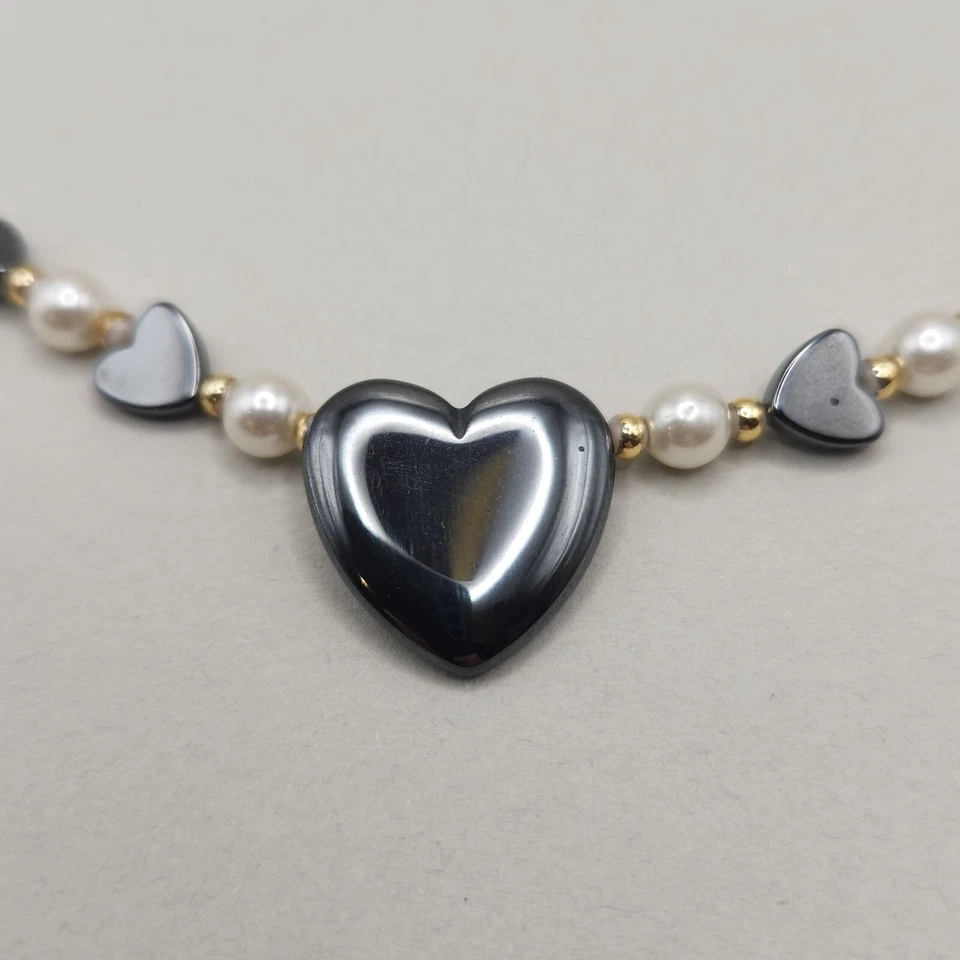 Hematite Gunmetal Gray Heart Necklace Beaded Faux Pearls Gold Tone Read 18" - Image 4 of 4