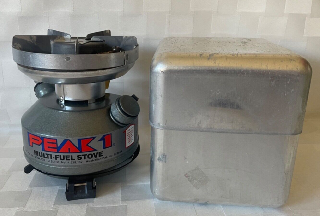 Coleman PEAK 1 Model 550G467 Backpacking Multi Fuel Camp Stove 6/93 w