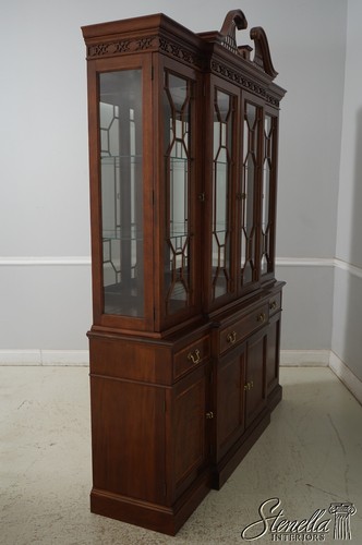 67227: STICKLEY 4 Door Mahogany Chippendale Style Breakfront China Cabinet - Picture 2 of 22