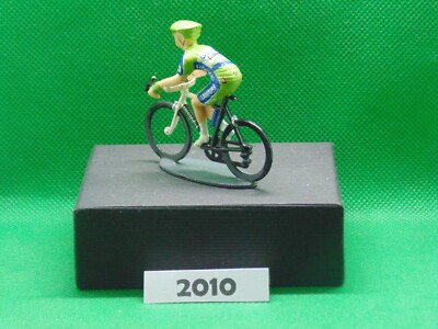 CYCLING FIGURE - Modene format - 2010 - LIQUIGAS - DOIMO (2)