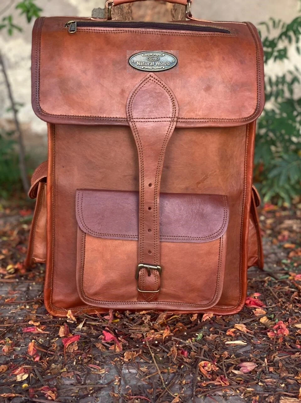 16" Extra Large Leather Travel Rucksack Laptop Backpack Bag (Men's And Women's)