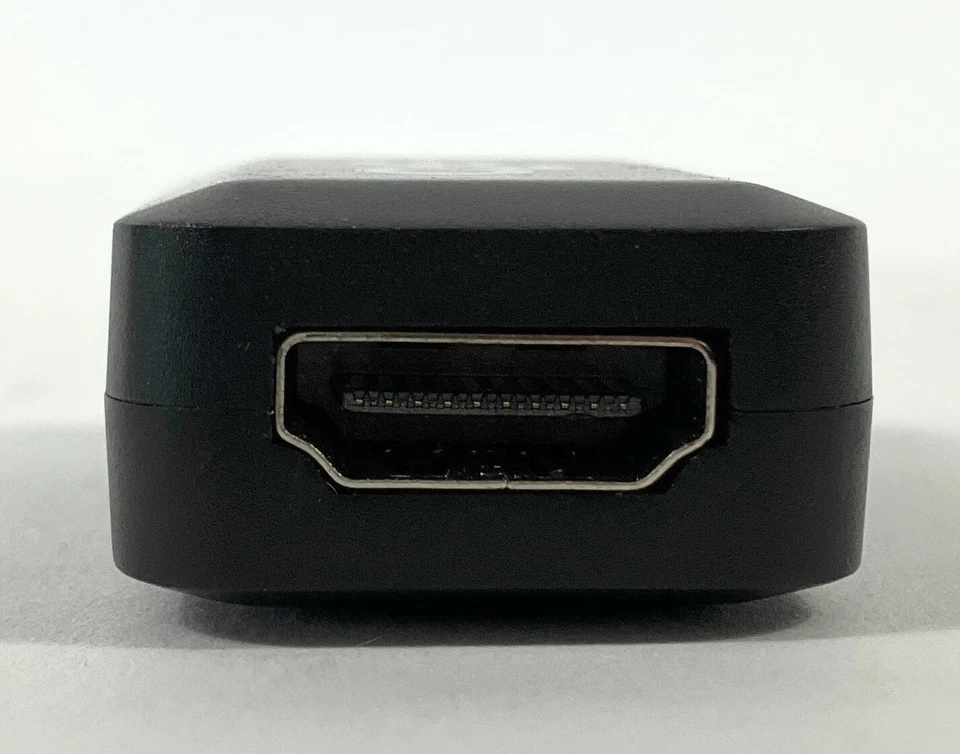 C2G 8in Mini DisplayPort (M) to HDMI (F) Adapter Black 54313 - Image 3 of 4