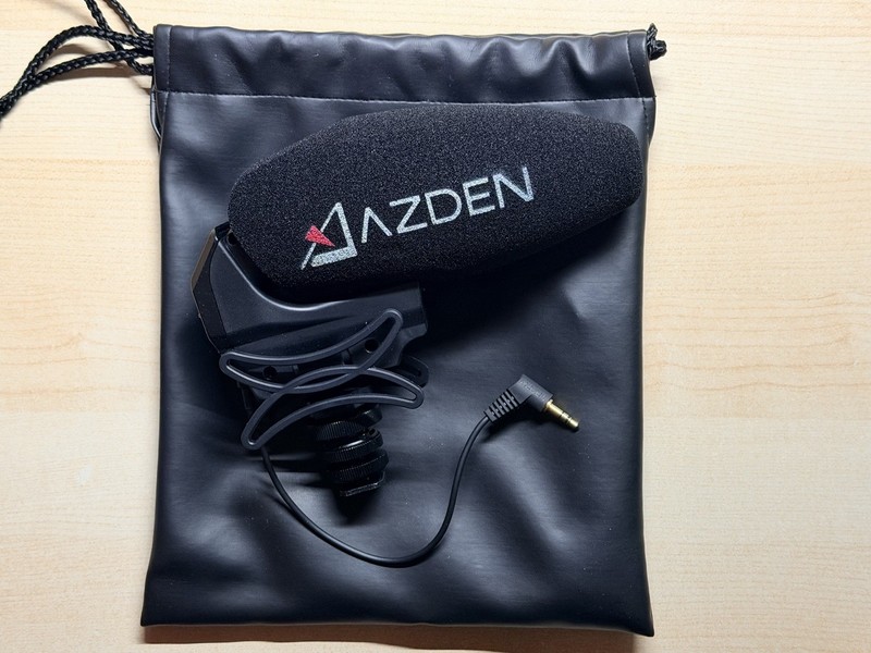 Azden SMX-30 Stereo/Mono Switchable Video Microphone SWS-30 Windshield Pouch