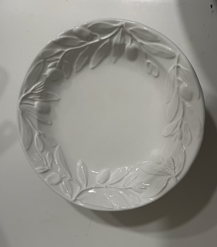 SET OF 4 White Pasta Bowls Vegetables Relief LA CERAMICA 9-3/4” Made In Italy - Picture 5 of 6