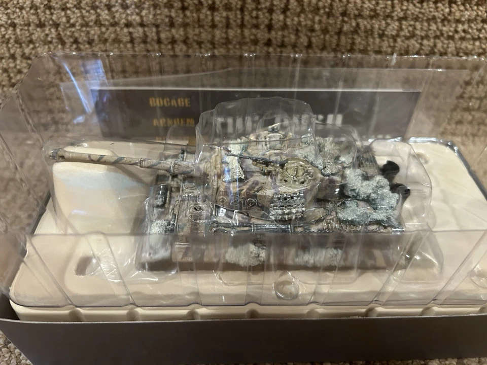 Corgi 1:50 German Tiger Ausf E, sPzAbt. 301 Waldfuecht Germany 1944-45, CC60505 - Image 2 of 4