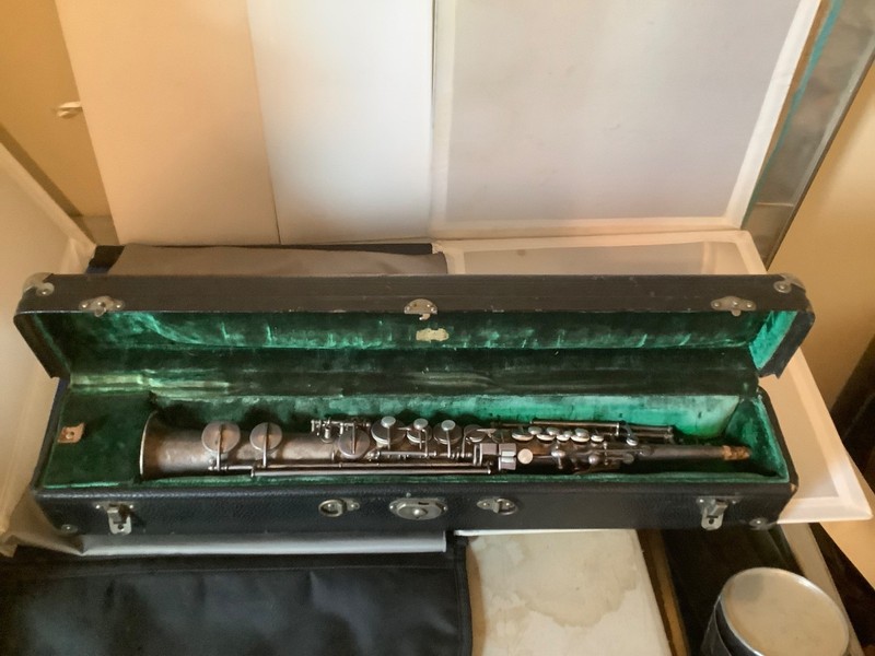 vintage soprano saxophone & case by Frank Horton & co. no dent no scratches