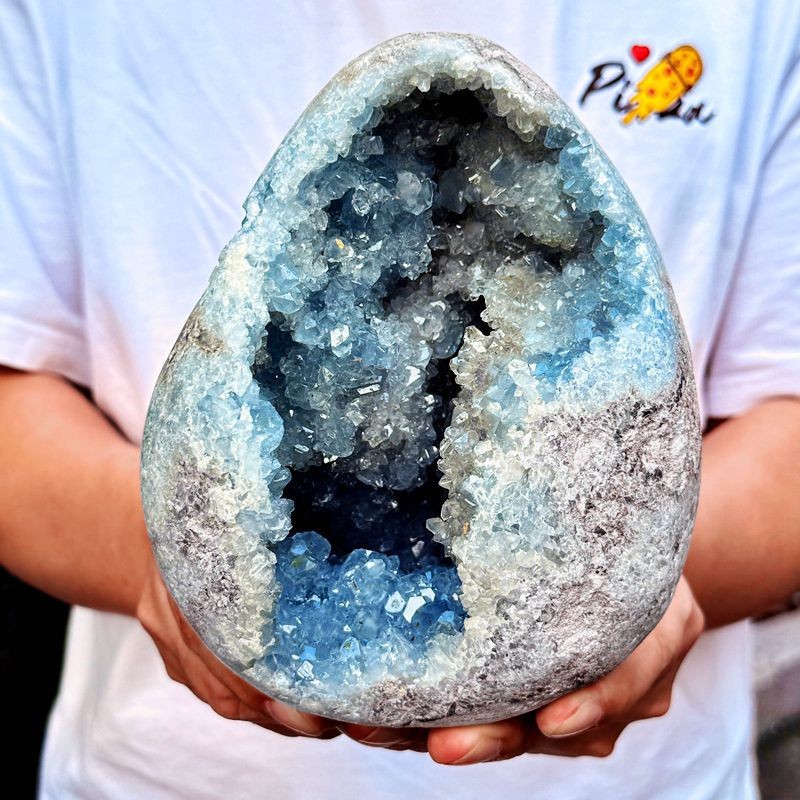 6.19LB Natural blue crystal cave quartz crystal mineral specimen