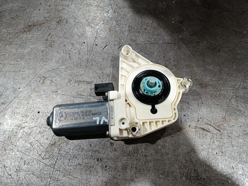 Mercedes-Benz A-Klasse W169 Fensterhebermotor Motor vorne links A1698201542