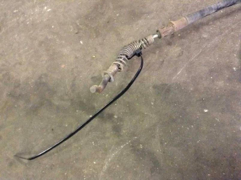 Cable freno emergencia eje trasero izquierdo | Se adapta a 00 01 02 03 04 05 Ford Excursion Foto 2 de 4