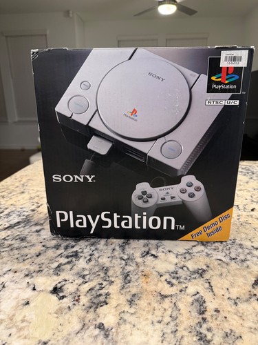 PlayStation PS1 SCPH-1001 "Property of EA Canada" Matching serial. READ! - Picture 10 of 13