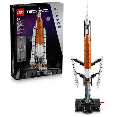 LEGO Technic NASA Artemis Space Launch System Rocket 42221 Ages 9+