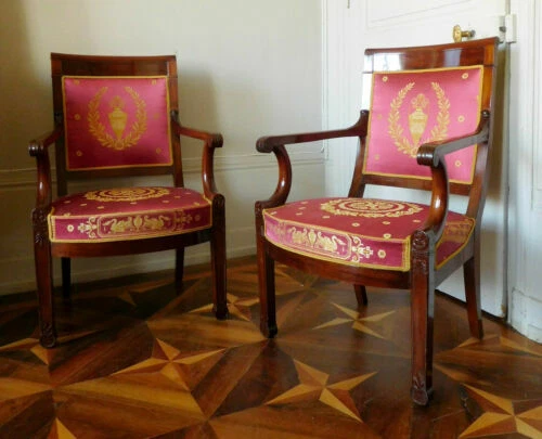 Fauteuils du XIXe siècle Napoléon, Empire acajou