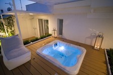 vasca idromassaggio jacuzzi