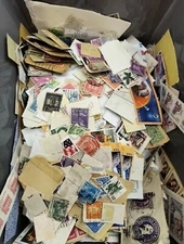 1 Pound Mixed Lot Of Worldwide Stamps Antique To Now On &Off Paper Posted & Not