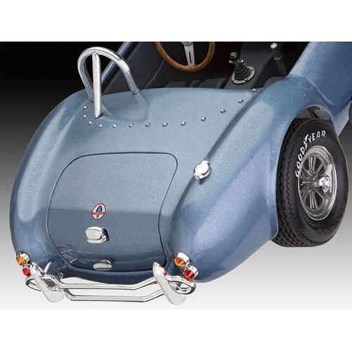 Revell #07669 1/25 62 Shelby Cobra 289 - Picture 3 of 4