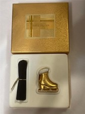 Vintage Estee Lauder Pleasures Solid Perfume Compact Ice Skates 2000 NIB