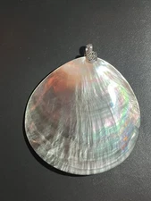 “STATEMENT PENDANT”  JEWELRY Large MOP SHELL PENDANT Blacks Greys Whites LARGE