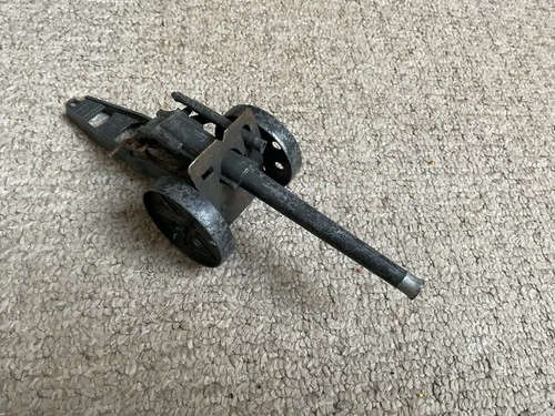 Vintage Britains Ltd WWII Large Howitzer Fun