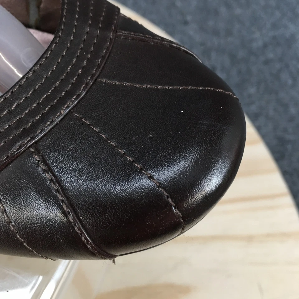 Tacones Mudd para mujer 7 M Comix Pump negro imitación cuero cómodo punta redonda gatito Foto 4 de 4