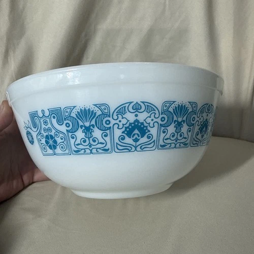 Rare Vintage MCM PYREX Blue Horizon Pattern #403 2-1/2 Qt Medium Mixing Bowl