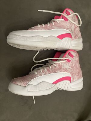 AirJordan12 Retro GG 27cm White＆Pink Nike Air Jordan 12 Retro GG White Vivid Pink Metallic Silver Size