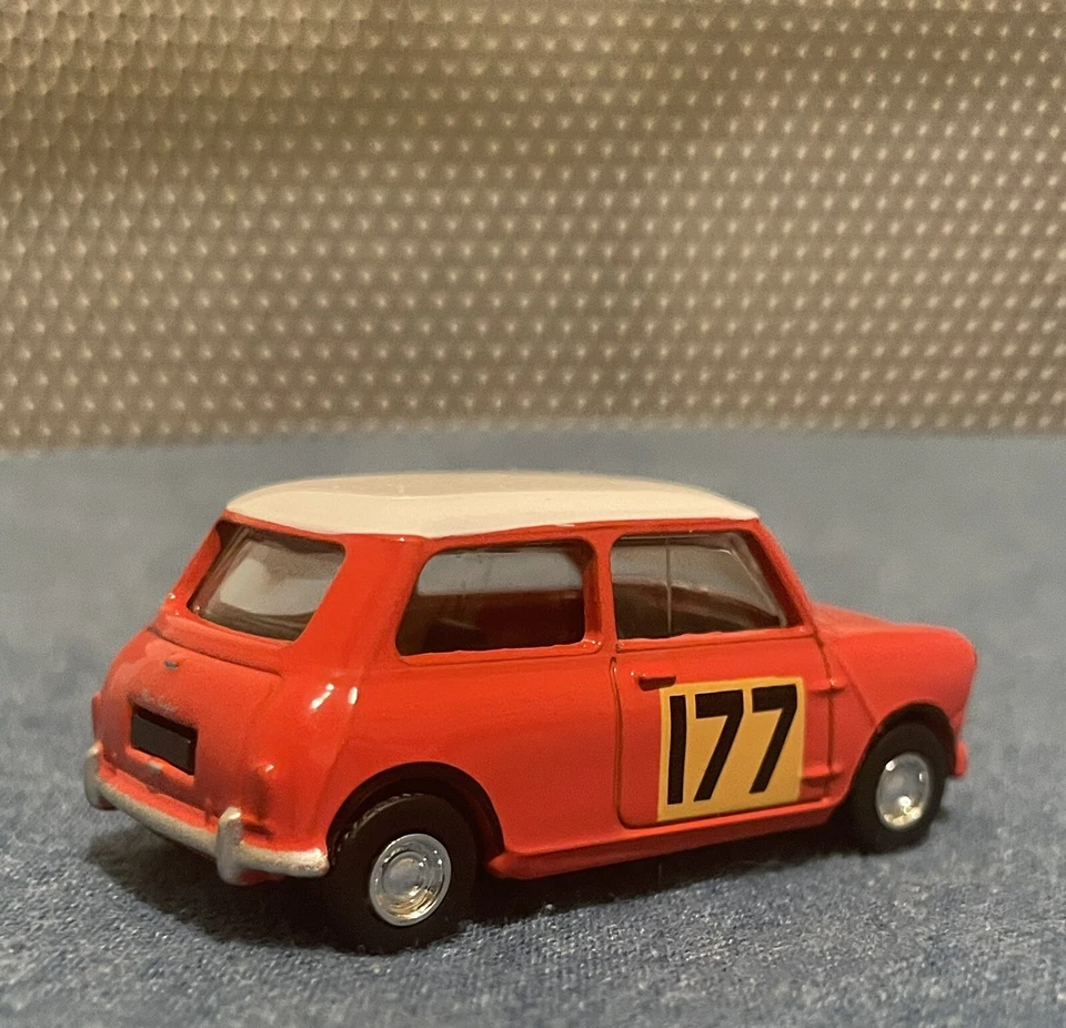 Modellino Norev Mini Cooper Rallye 1977 Austin 1/64 3 Inches Nuovo Senza Scatola - Immagine 3 di 4