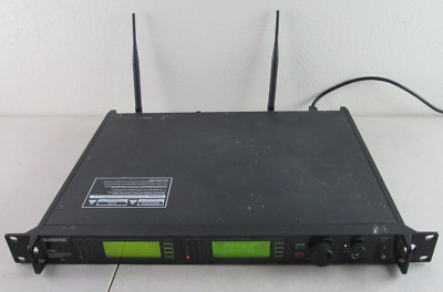 【良品】SHURE UR4D レシーバー　ワイヤレス受信機 良品】SHURE UR4D レシーバー ワイヤレス受信機