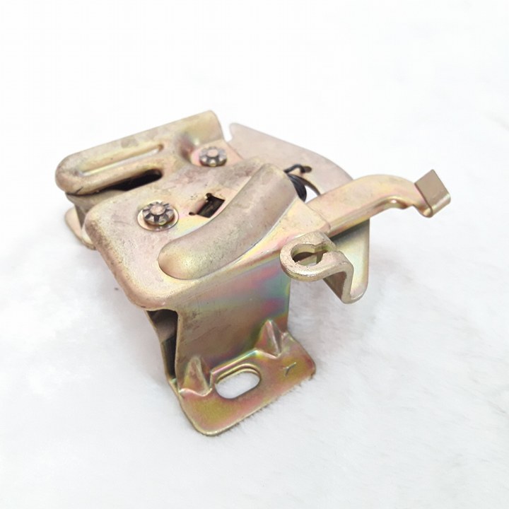 Datsun Nissan Cherry N10 Hood Frame Lock Lower Genuine Parts NOS  