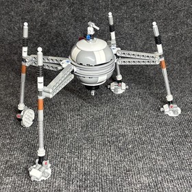 Lego Star Wars (7681)- Separatist Spider Droid - Near Complete Build- No figures