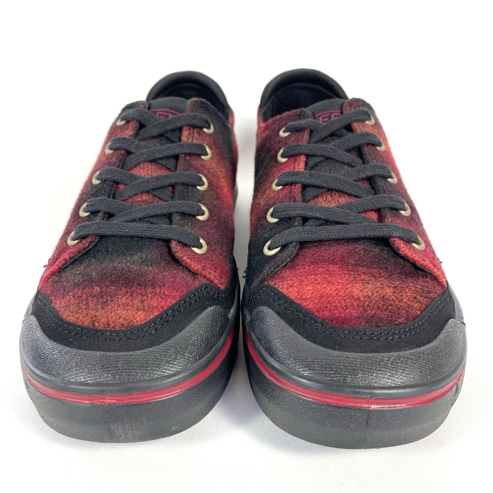 Sneakers basse Keen Elsa lV rosse nere in pile a quadri taglia donna 9