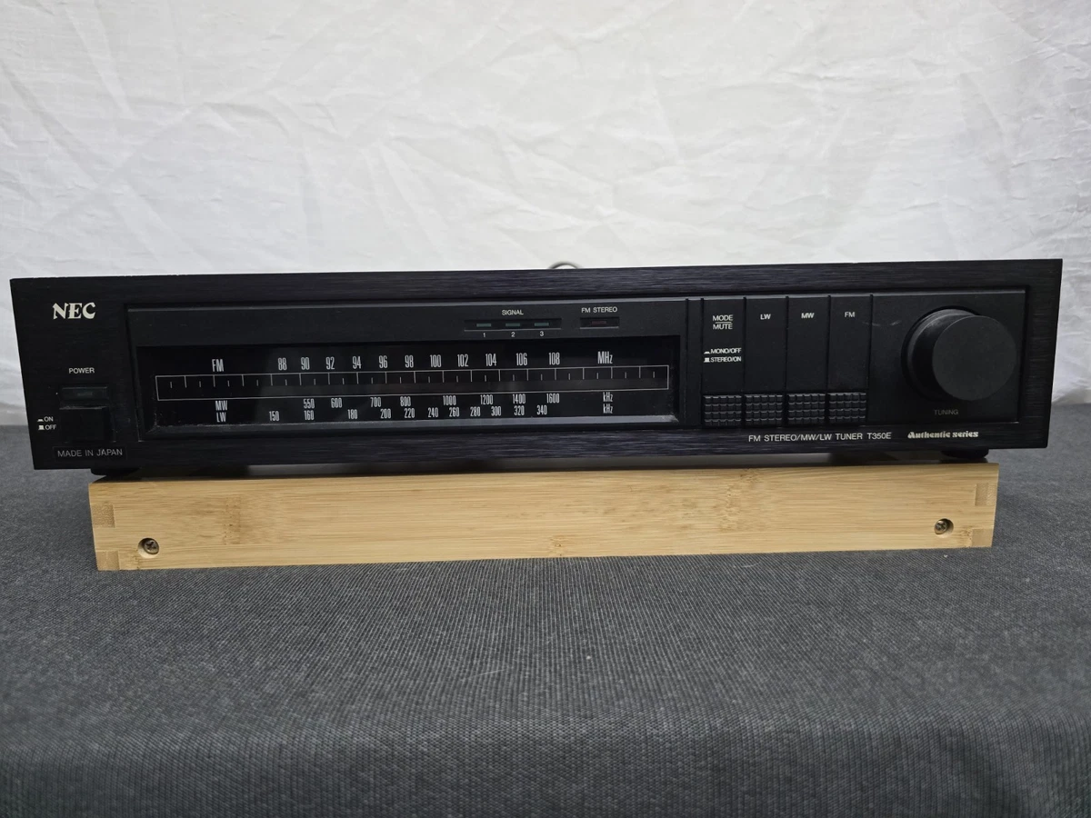 NEC Authentic series AUT 7000e am/fm tuner a real beauty Photo #1986533 NEC Authentic series AUT 7000e am/fm tuner a real beauty Photo #1986533
