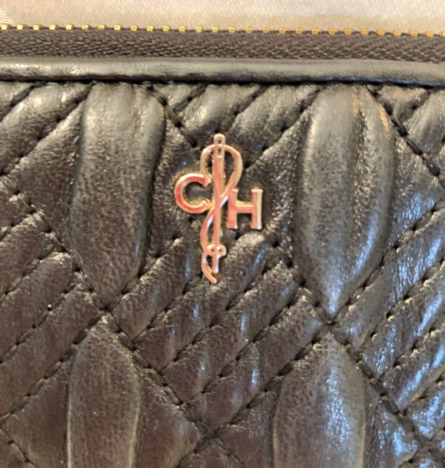 Cartera Cole Haan, Cuero Negro, Rectangular, Mujer’s Cremallera Alrededor, Acolchada Foto 4 de 4